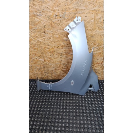 MAZDA 2 DE BŁOTNIK PRZÓD LEWY 22V