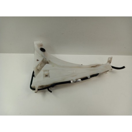 VOLVO V50 ZBIORNICZEK PŁYNU SPRYSKIWACZY 30657122