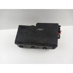 VOLVO V50 SKRZYNKA BEZPIECZNIKÓW 8688040