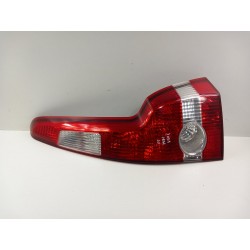 VOLVO V50 1 KOMBI LAMPA TYŁ PRAWA EU