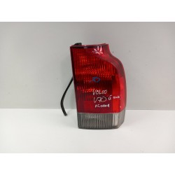 VOLVO V70 II KOMBI LAMPA TYŁ PRAWA