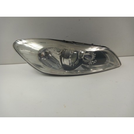 VOLVO C30 R-DESIGN LIFT LAMPA PRZÓD PRAWA SOCZEWKA EU