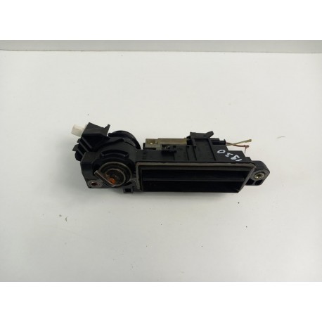 MERCEDES E KLASA W211 KLAMKA ZAMEK KLAPY BAGAŻNIKA A2037500693