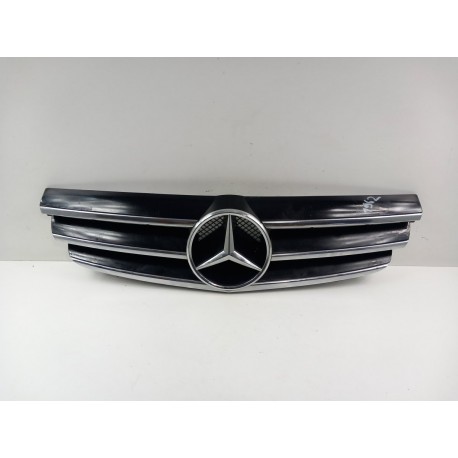 MERCEDES CLK AMG W209 LIFT ATRAPA GRILL A2098880052
