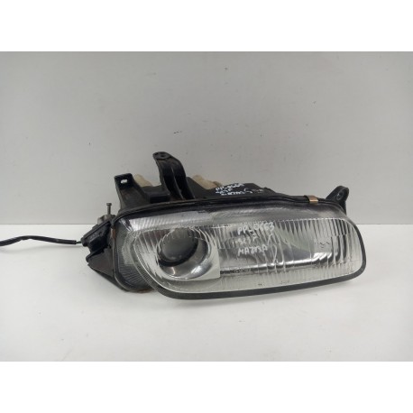 MAZDA 323F V LAMPA PRZÓD PRAWA SOCZEWKA