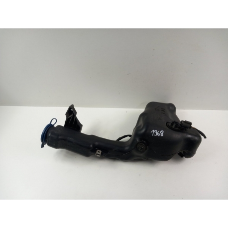 MERCEDES C KLASA W204 SEDAN ZBIORNICZEK PŁYNU SPRYSKIWACZY A2048601560