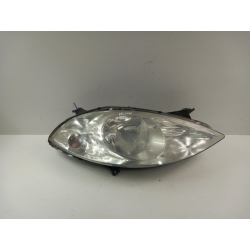 MERCEDES W169 LAMPA PRZÓD PRAWA