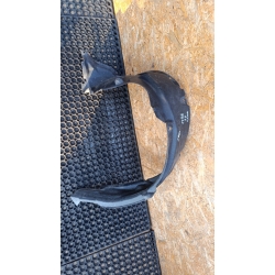 MAZDA TRIBUTE NADKOLE PRAWY PRZÓD