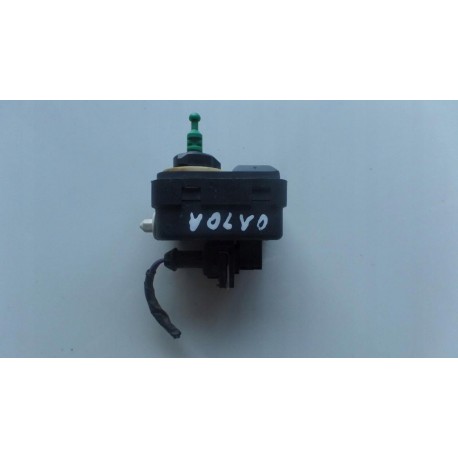 VOLVO SILNICZEK REGULACJI ŚWIATEŁ