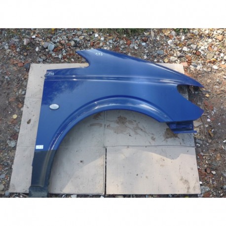 BŁOTNIK PRAWY MERCEDES VITO 373 04R