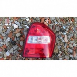 KIA CERATO LAMPA TYŁ TYLNA PRAWA 05-08 R