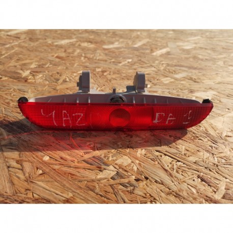 MAZDA 3 SWIATŁO 3 STOP