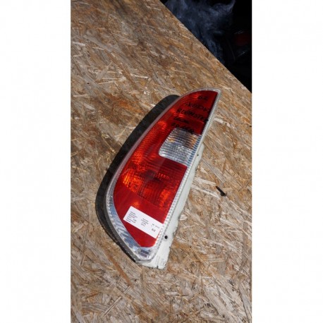 LAMPA LEWA TYLNA TYŁ SKODA ROOMSTER