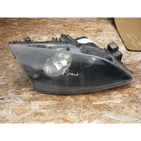 LAMPA PRAWA PRZEDNIA PRZÓD FORD MONDEO MK3 ST