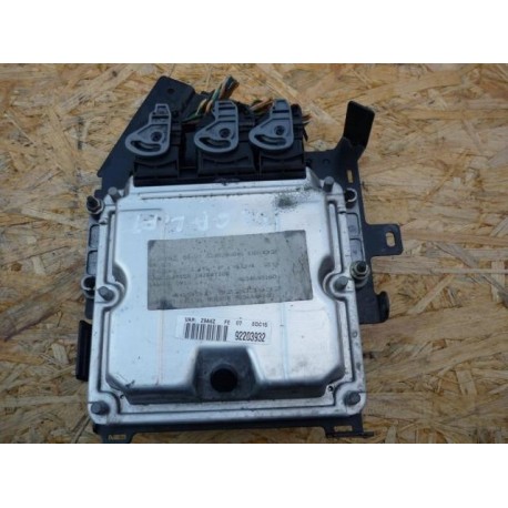 PEUGEOT 307 CC KOMPUTER SILNIKA 9654695180