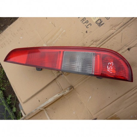 LAMPA TYŁ TYLNA PRAWA FORD FOCUS MK2