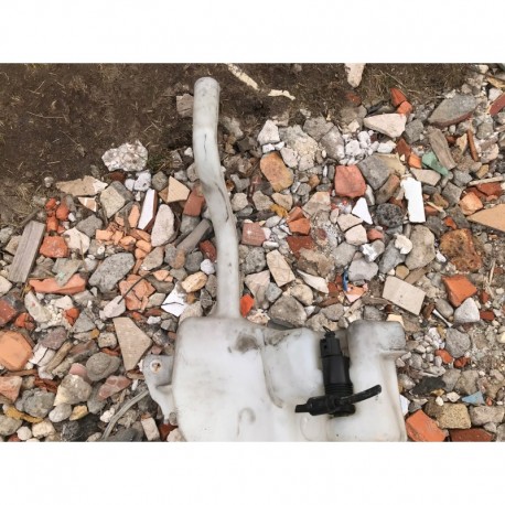 JEEP CHEROKEE KJ ZBIORNIK PŁYNU SPRYSKIWACZY