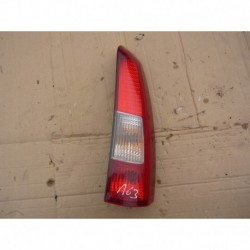 LAMPA TYLNA TYŁ PRAWA VOLVO V70 01R