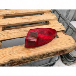 ALFA ROMEO 147 LAMPA TYŁ TYLNA PRAWA ORYGINAŁ