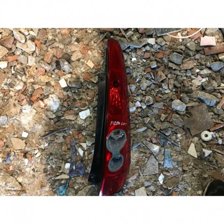 FORD FIESTA MK6 5D LIFT LAMPA TYŁ TYLNA PRAWA
